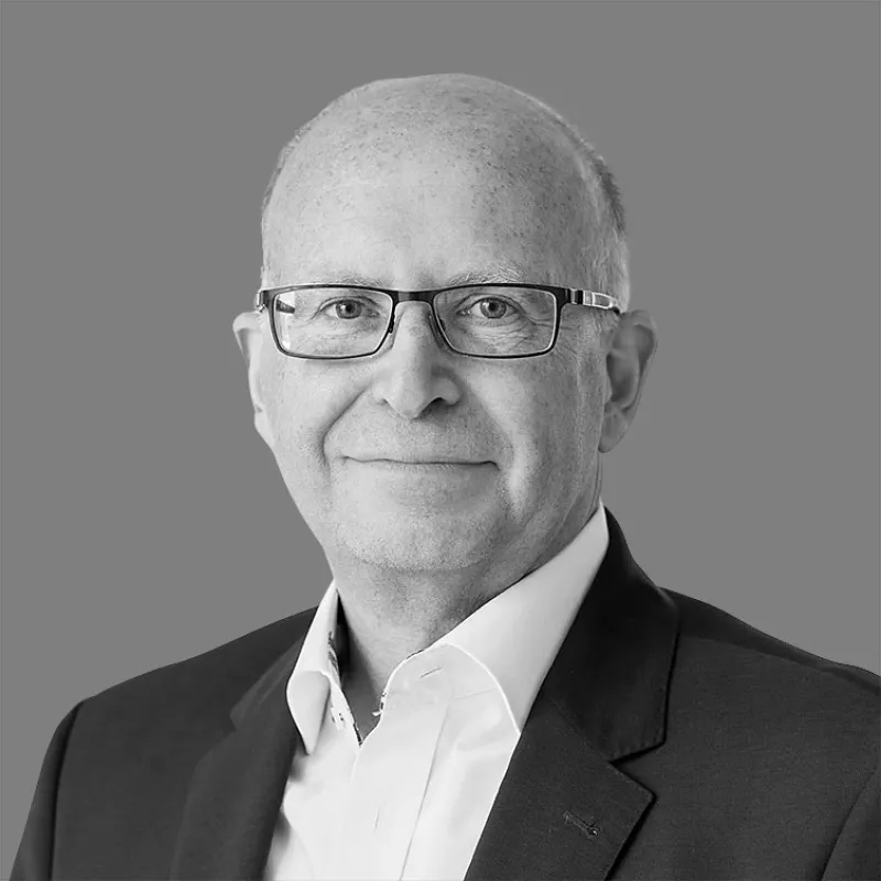 PROF. DR. JÜRGEN JANEK