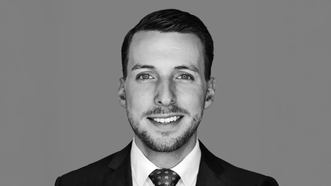 Dr. Tim Dereymaeker ist Associate Partner ESG & Sustainability bei Porsche Consulting